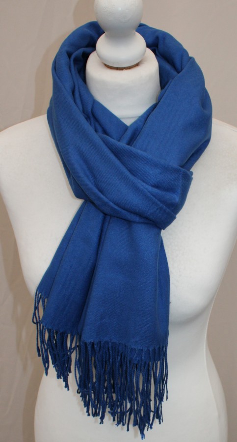 Mėlynas vidutinio storumo šiltas šalikas s887