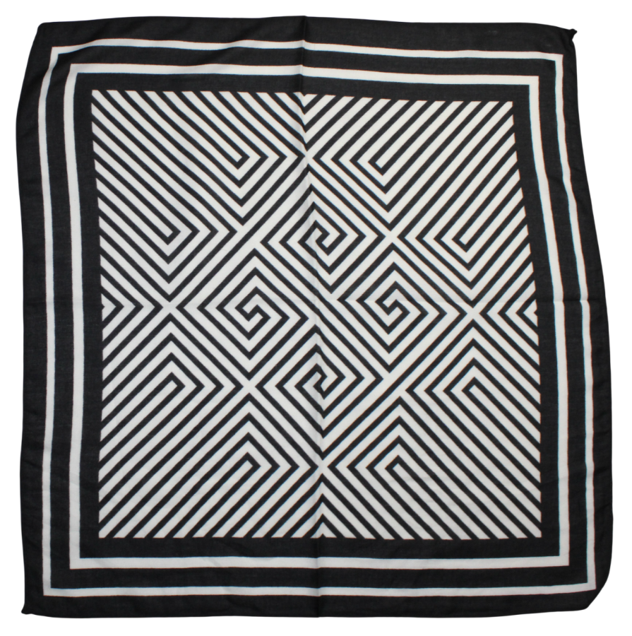 Medvilninė skarelė, juodi ornamentai s918