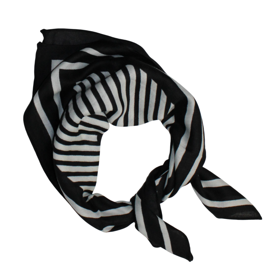 Medvilninė skarelė, juodi ornamentai s918