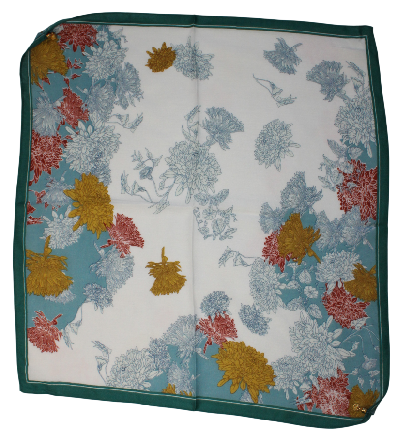 Medvilninė skarelė su magnetiniu užsegimu baltai mėtinė s928