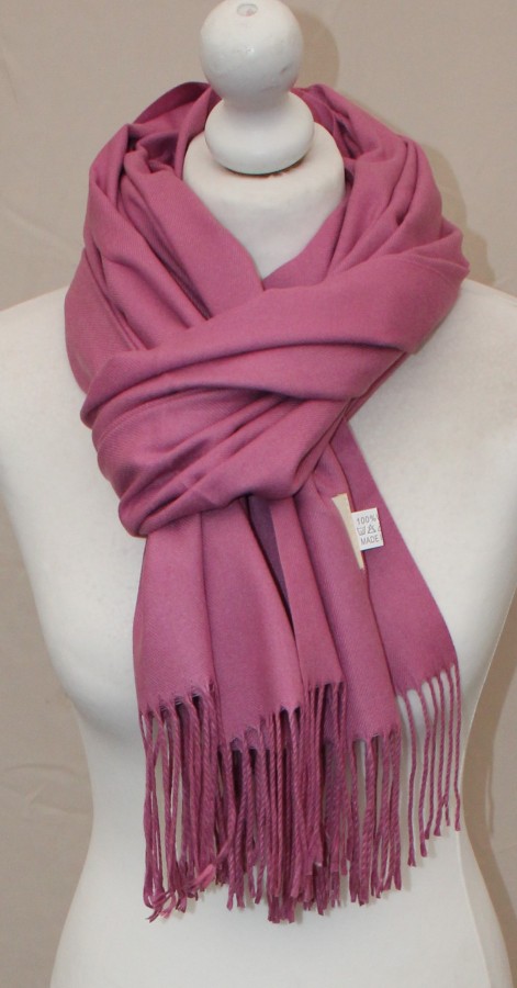 Alyvinis vidutinio storumo šiltas šalikas s881