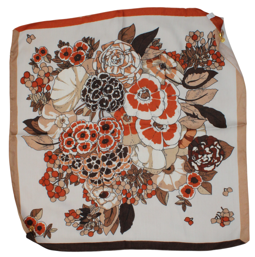 Medvilninė skarelė su magnetiniu užsegimu (70x70 cm) s1062