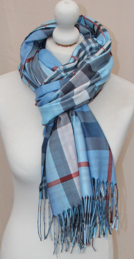 Pereinančios spalvos languotas mėlynas dvipusis šalikas s858