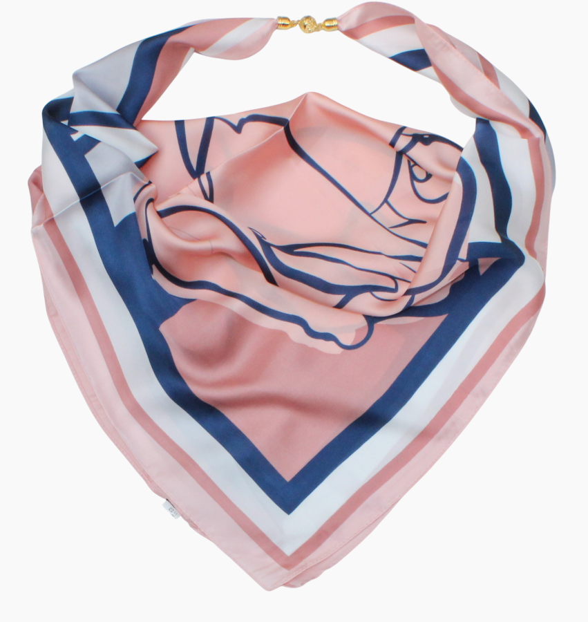 Skarytė su magnetiniu užsegimu „Rausvoji rožė“ (68x68 cm) s958