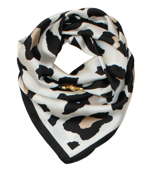 Silk scarf with magnetic closure 