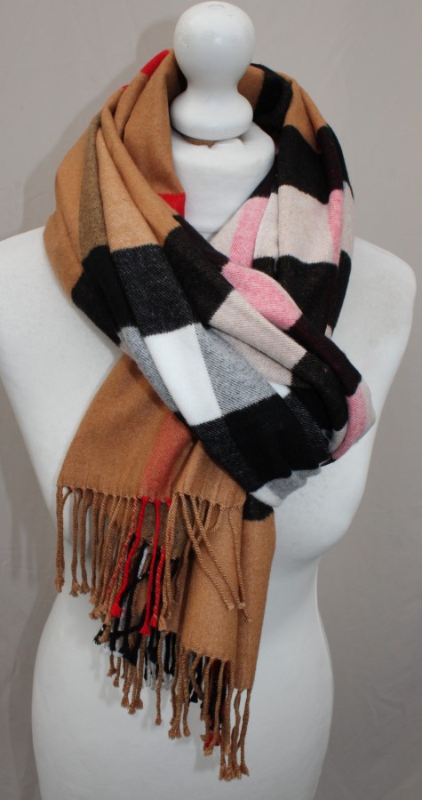 Minkštas rudas šalikas su juostomis s903