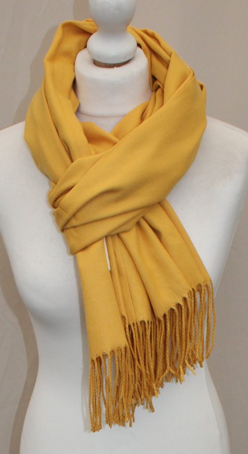 Geltonas šiltas plonesnis šalikas s868